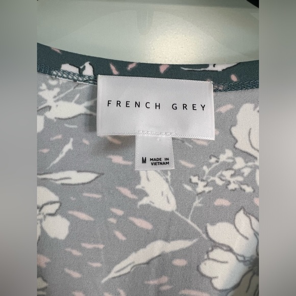 FRENCH GREY
Delia Knit Flutter Sleeve Dress - Picture 6 of 8